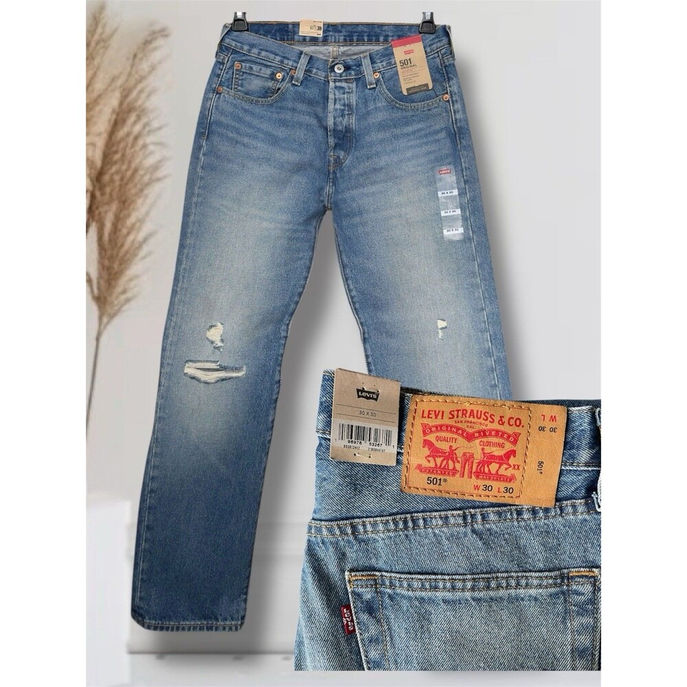 Levi’s 501 Buttonfly Men’s W30 L30 Original Fit Straight Leg Distressed Jeans